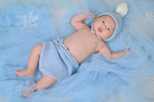 嵊州宝宝吐奶黄色